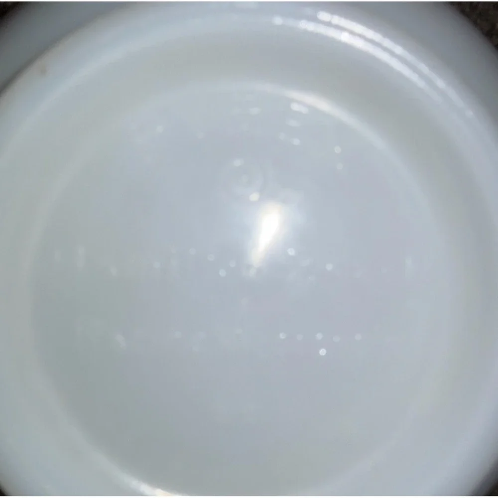 Vintage‎ Pyrex Hamilton Beach Milk Glass Ribbed Mixing Bowl with Spout